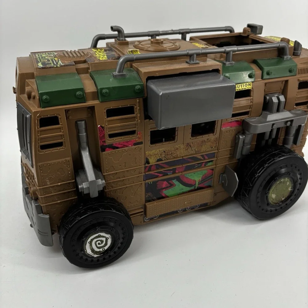 Shellraiser Assault Van TMNT Teenage Mutant Ninja Turtles Vehicle 2012 Playm..10